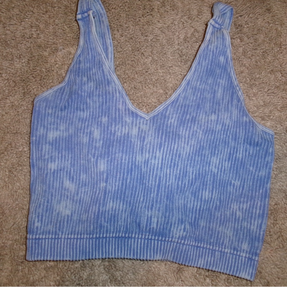Zenana Outfitters Blue Ribbed Cropped Tank Top